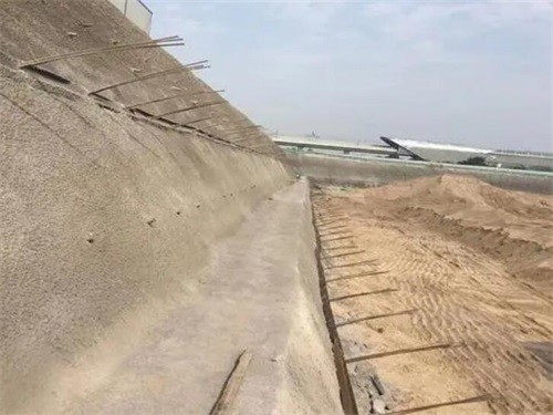 永嘉河道边坡加固